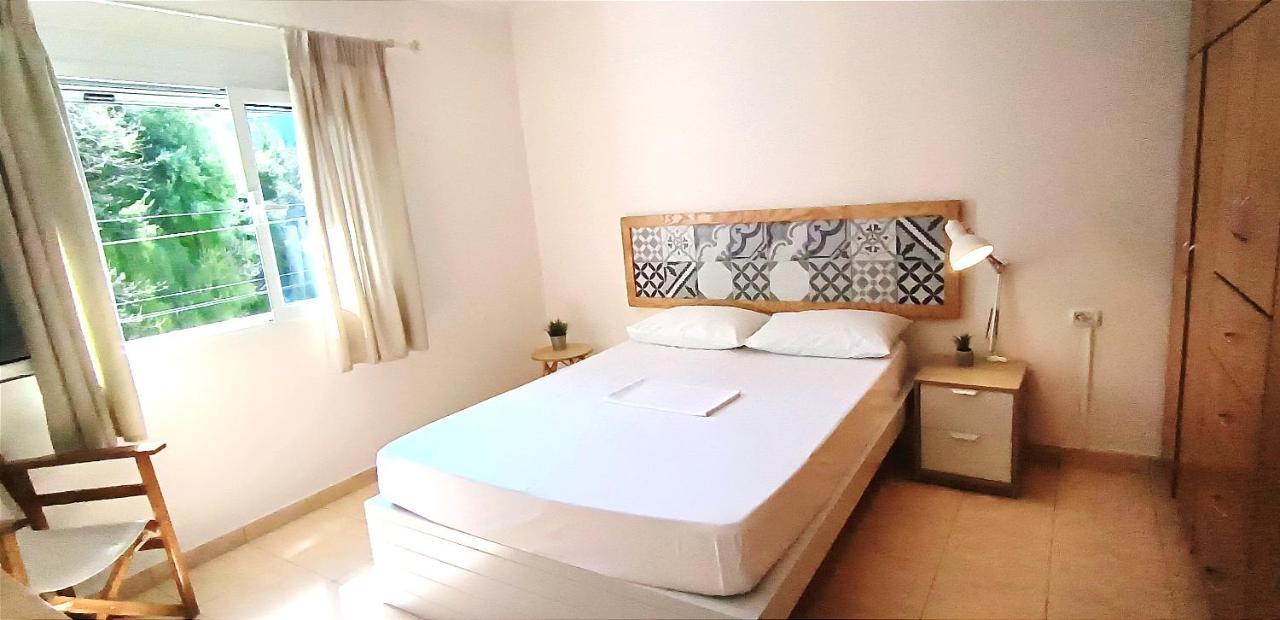 Central Apartment, Fully Equipped Himare Buitenkant foto